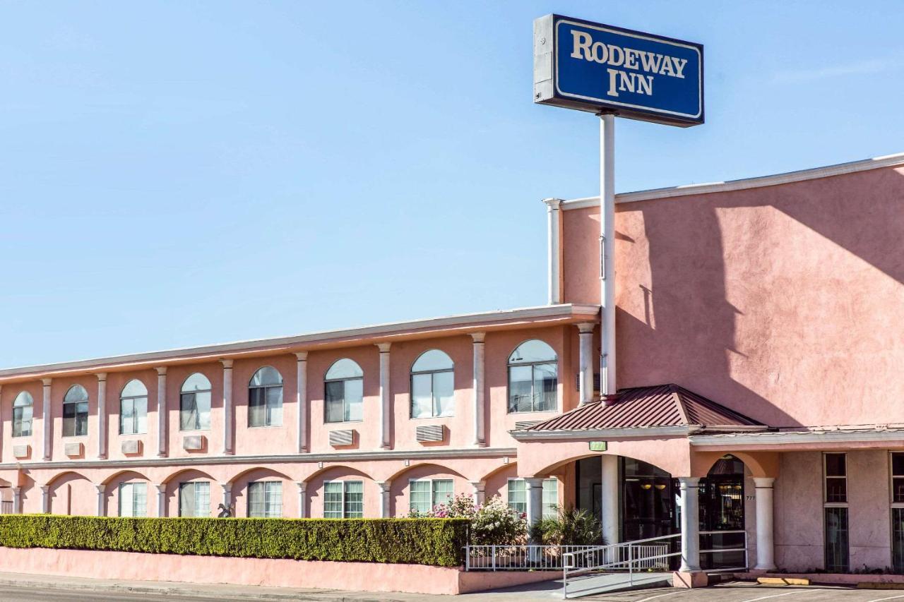 Rodeway Inn near Melrose Ave Los Angeles Exterior foto